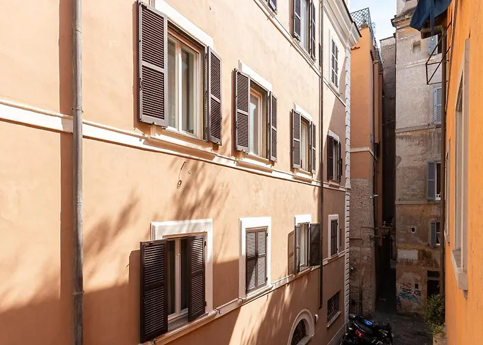 San Trifone In Collection * Roma